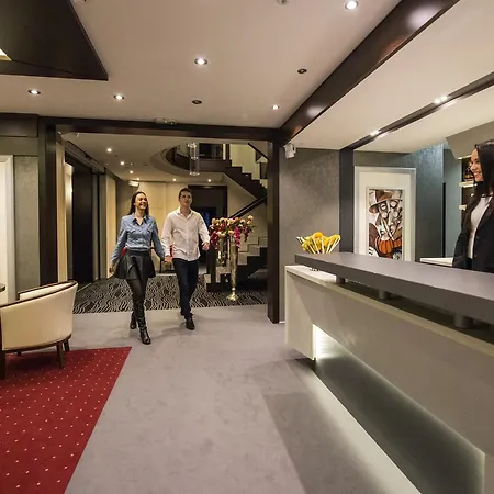 Отель Boutique Zauber 3*